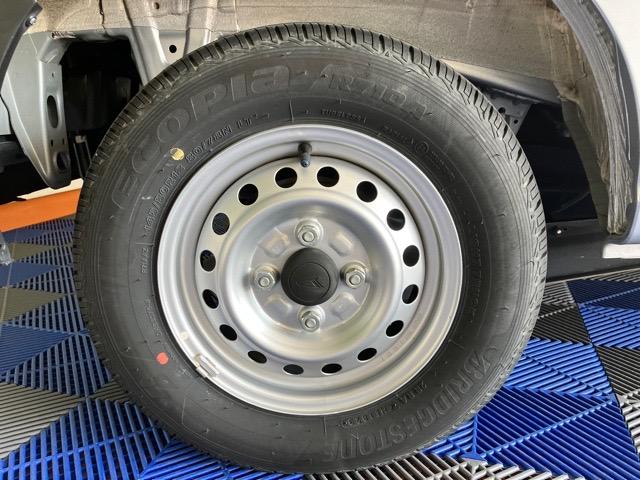 ハイゼットカーゴスペシャル外装ワケあり車・２ＷＤ・ＣＶＴ車・衝突回避・ＡＭ／ＦＭラジオ・両側スライドドア・エコアイドル・オートハイビーム・コーナーセンサー・エアコン・パワーウィンドウ（佐賀県）の中古車