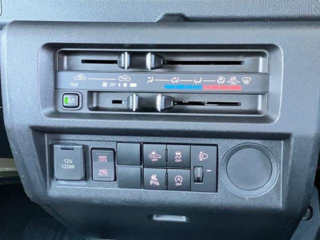 ハイゼットトラックスタンダード4WD・CVT車・衝突回避・AM/FMラジオ・コーナーセンサー・エコアイドル・エアコン(佐賀県)の中古車