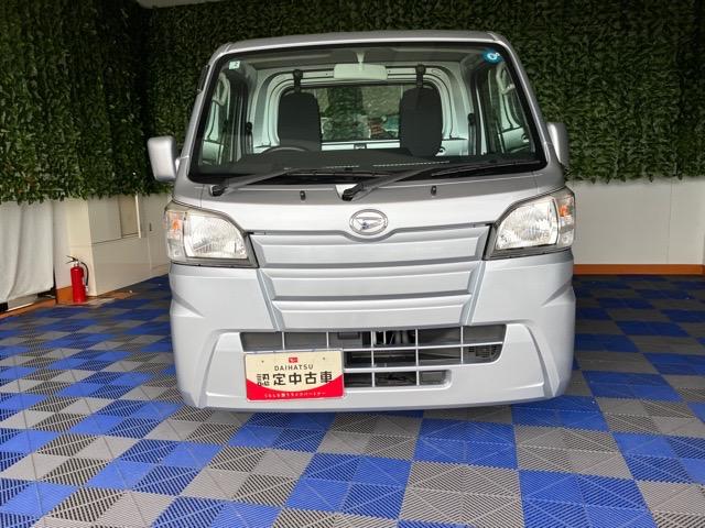 ハイゼットトラックスタンダード4WD・MT車・CDオーディオ・エアコン(佐賀県)の中古車