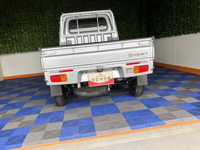 ハイゼットトラックスタンダード4WD・MT車・CDオーディオ・エアコン(佐賀県)の中古車
