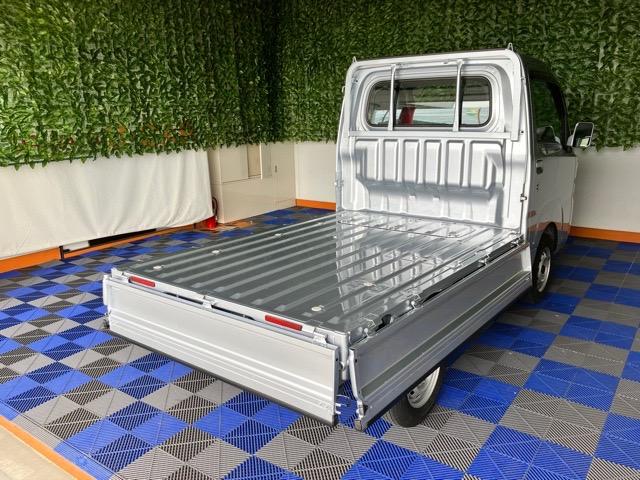 ハイゼットトラックスタンダード4WD・MT車・CDオーディオ・エアコン(佐賀県)の中古車