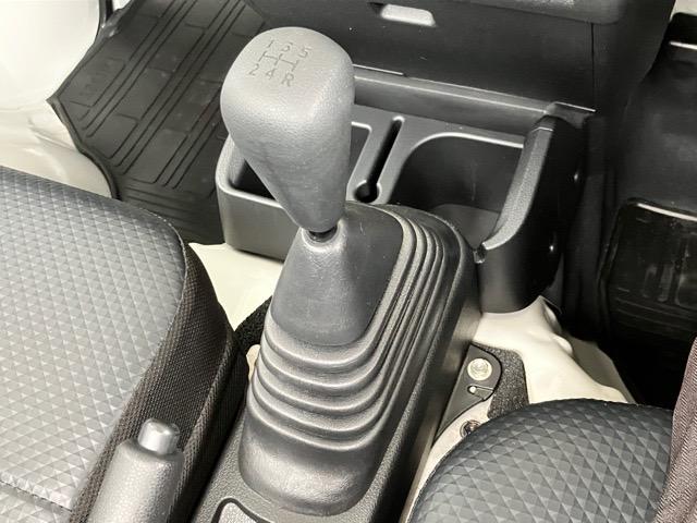 ハイゼットトラックスタンダード４ＷＤ・ＭＴ車・衝突回避・ＡＭ／ＦＭラジオ・コーナーセンサー・エコアイドル・エアコン（佐賀県）の中古車