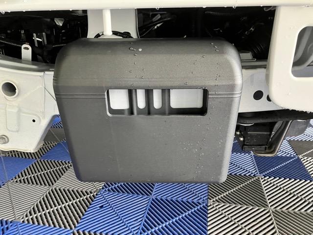 ハイゼットトラックスタンダード４ＷＤ・ＭＴ車・衝突回避・ＡＭ／ＦＭラジオ・コーナーセンサー・エコアイドル・エアコン（佐賀県）の中古車