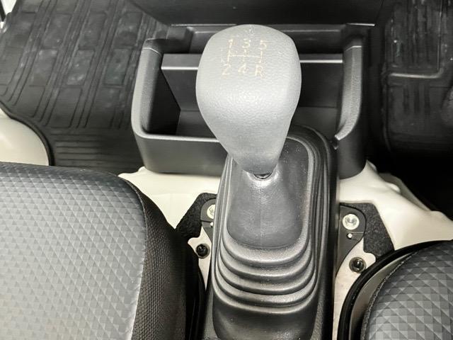 ハイゼットトラックスタンダード４ＷＤ・ＭＴ車・衝突回避・コーナーセンサー・エコアイドル・エアコン（佐賀県）の中古車