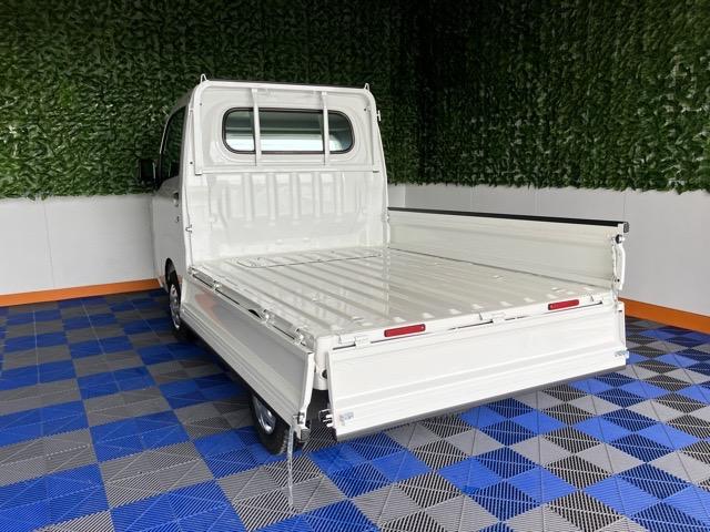 ピクシストラックスタンダード４ＷＤ・ＭＴ車・衝突回避・コーナーセンサー・エコアイドル・エアコン（佐賀県）の中古車