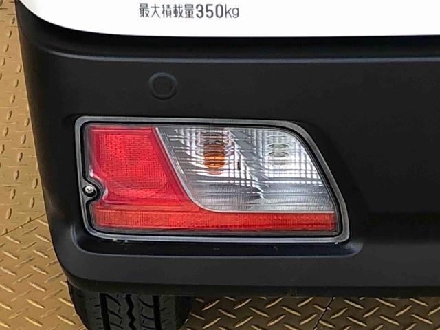 ハイゼットカーゴＤＸ４ＷＤ　ＡＭ／ＦＭラジオ　　マニュアルエアコン　パワーステアリング　パワードアロック　キーレスエントリー　衝突被害軽減システム　横滑り防止機能　アイドリングストップ　オートライト　ＡＢＳ（長野県）の中古車