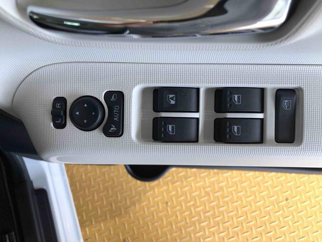 ムーヴキャンバスストライプスＧ４ＷＤ　両側電動スライドドア　オートライト　衝突被害軽減システム　横滑り防止機能　シートヒーター　プッシュスタート　スマートキー　オートエアコン　電動格納ドアミラー　アイドリングストップ　ＡＢＳ（長野県）の中古車