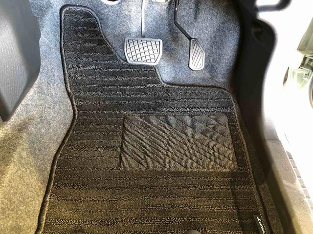 タフトＧターボ　クロムベンチャー４ＷＤ　ターボ　スカイルーフ　　プッシュスタート　スマートキー　オートライト　オートエアコン　電動パーキングブレーキ　衝突被害軽減システム　横滑り防止機能　アイドリングストップ　シートヒーター　ＡＢＳ（長野県）の中古車