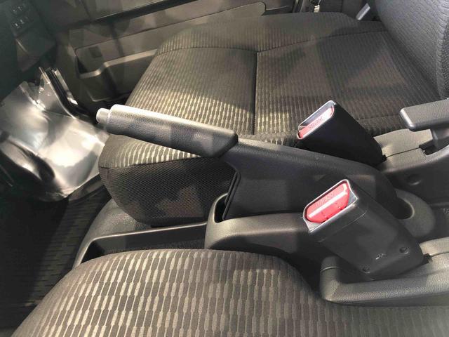 ハイゼットカーゴＤＸ４ＷＤ　ＡＭ／ＦＭラジオ　　マニュアルエアコン　パワーステアリング　パワードアロック　キーレスエントリー　衝突被害軽減システム　横滑り防止機能　アイドリングストップ　オートライト　ＡＢＳ（長野県）の中古車