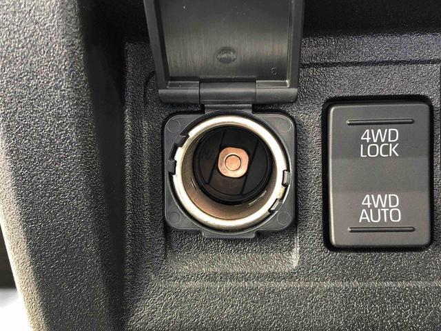 ハイゼットトラックスタンダード　農用スペシャル４ＷＤ　マニュアルエアコン　パワステ　オートライト　作業灯　リヤ４枚リーフスプリング　スーパーデフロック　ラジオデッキ　衝突被害軽減システム　横滑り防止機能　アイドリングストップ　ＡＢＳ（長野県）の中古車