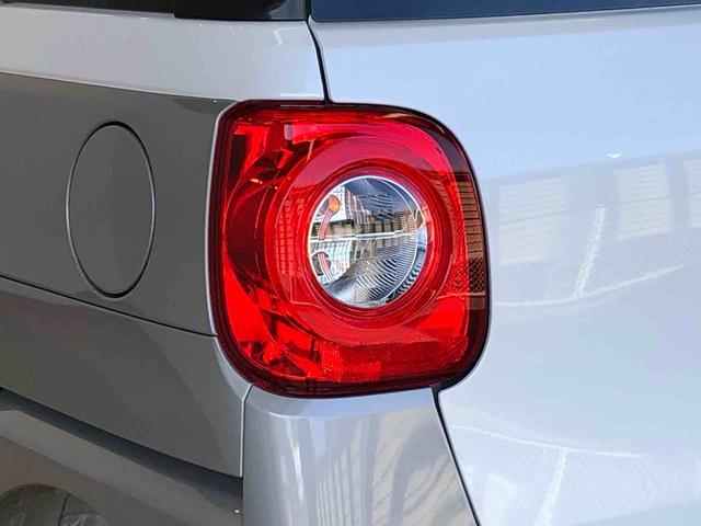 ムーヴキャンバスストライプスＧターボ２ＷＤ　ターボ　　両側電動スライドドア　オートライト　衝突被害軽減システム　横滑り防止機能　プッシュスタート　スマートキー　オートエアコン　電動格納ドアミラー　アイドリングストップ　ＡＢＳ（長野県）の中古車