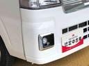 ４ＷＤ　プッシュスタートエンジン　キーフリーシステム　パワードアロック　パワーウィンドウ　電動格納ドアミラー　エアコン　パワステ　衝突被害軽減システム　横滑り防止機能　アイドリングストップ　ＡＢＳ（長野県）の中古車