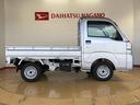 ４ＷＤ　マニュアルエアコン　パワステ　オートライト　作業灯　リヤ４枚リーフスプリング　スーパーデフロック　ラジオデッキ　衝突被害軽減システム　横滑り防止機能　アイドリングストップ　ＡＢＳ（長野県）の中古車