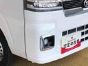 ４ＷＤ　プッシュスタートエンジン　キーフリーシステム　電動格納ドアミラー　エアコン　パワステ　ＬＥＤヘッドランプ　衝突被害軽減システム　横滑り防止機能　アイドリングストップ　ＡＢＳ（長野県）の中古車