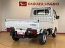 ４ＷＤ　マニュアルエアコン　パワステ　オートライト　作業灯　リヤ４枚リーフスプリング　スーパーデフロック　ラジオデッキ　衝突被害軽減システム　横滑り防止機能　アイドリングストップ　ＡＢＳ（長野県）の中古車