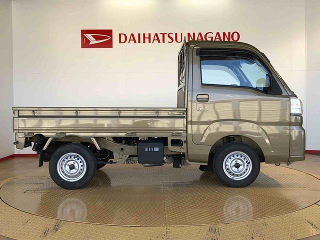 ハイゼットトラックスタンダード４ＷＤ　マニュアルエアコン　パワステ　タイミングチェーン　ラジオデッキ　手動ドアミラー　手動ウィンドウ　衝突被害軽減システム　横滑り防止機能　アイドリングストップ　ＡＢＳ（長野県）の中古車