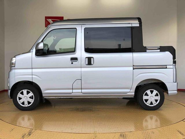 ハイゼットカーゴデッキバンＧ４ＷＤ　プッシュスタートエンジン　キーフリーシステム　エアコン　パワステ　電動格納ドアミラー　パワードアロック　　衝突被害軽減システム　横滑り防止機能　アイドリングストップ　ＡＢＳ（長野県）の中古車