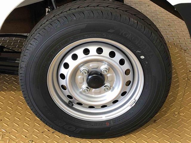 ハイゼットカーゴＤＸ４ＷＤ　ＡＭ／ＦＭラジオ　　マニュアルエアコン　パワーステアリング　パワードアロック　キーレスエントリー　衝突被害軽減システム　横滑り防止機能　アイドリングストップ　オートライト　ＡＢＳ（長野県）の中古車