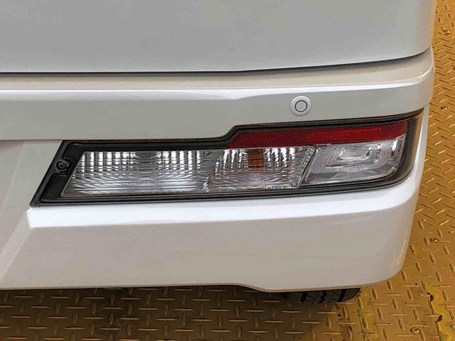 ハイゼットカーゴクルーズＳＡIIIビジネスパック４ＷＤ　フォグランプ　キーレスエントリー　マニュアルエアコン　パワステ　電動格納ドアミラー　パワードアロック　　オートライト　衝突被害軽減システム　横滑り防止機能　アイドリングストップ　ＡＢＳ（長野県）の中古車