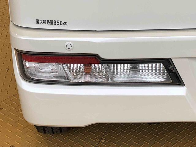 ハイゼットカーゴクルーズＳＡIIIビジネスパック４ＷＤ　フォグランプ　キーレスエントリー　マニュアルエアコン　パワステ　電動格納ドアミラー　パワードアロック　　オートライト　衝突被害軽減システム　横滑り防止機能　アイドリングストップ　ＡＢＳ（長野県）の中古車