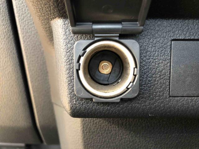 ハイゼットカーゴＤＸ４ＷＤ　ＡＭ／ＦＭラジオ　　マニュアルエアコン　パワーステアリング　パワードアロック　キーレスエントリー　衝突被害軽減システム　横滑り防止機能　アイドリングストップ　オートライト　ＡＢＳ（長野県）の中古車