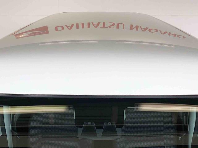 ハイゼットカーゴＤＸ４ＷＤ　ＡＭ／ＦＭラジオ　　マニュアルエアコン　パワーステアリング　パワードアロック　キーレスエントリー　衝突被害軽減システム　横滑り防止機能　アイドリングストップ　オートライト　ＡＢＳ（長野県）の中古車