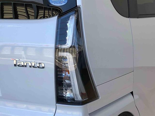 タントカスタムＲＳセレクション４ＷＤ　ターボ　シートヒーター　両側電動スライドドア　アイドリングストップ　プッシュスタート　スマートキー　衝突被害軽減システム　横滑り防止機能　オートライト　オートエアコン　ＡＢＳ（長野県）の中古車