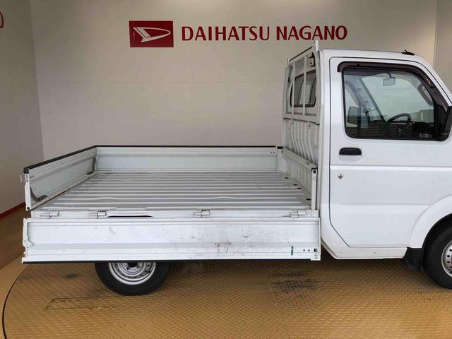 キャリイトラックＫＣ４ＷＤ　ＡＭ／ＦＭラジオ　テールゲートチェーン　手動ドアミラー（長野県）の中古車