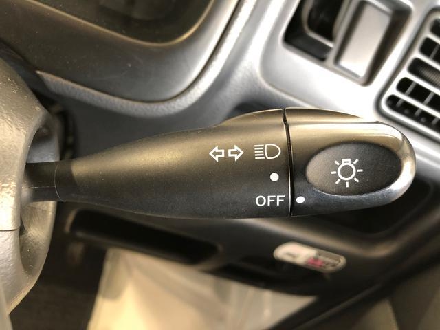 キャリイトラックＫＣ４ＷＤ　ＡＭ／ＦＭラジオ　テールゲートチェーン　手動ドアミラー（長野県）の中古車