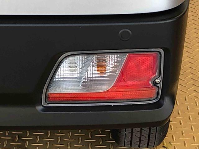 ハイゼットカーゴＤＸ４ＷＤ　ＡＭ／ＦＭラジオ　　マニュアルエアコン　パワーステアリング　パワードアロック　キーレスエントリー　衝突被害軽減システム　横滑り防止機能　アイドリングストップ　オートライト　ＡＢＳ（長野県）の中古車