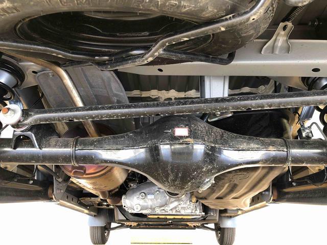 ハイゼットカーゴＤＸ４ＷＤ　ＡＭ／ＦＭラジオ　　マニュアルエアコン　パワーステアリング　パワードアロック　キーレスエントリー　衝突被害軽減システム　横滑り防止機能　アイドリングストップ　オートライト　ＡＢＳ（長野県）の中古車