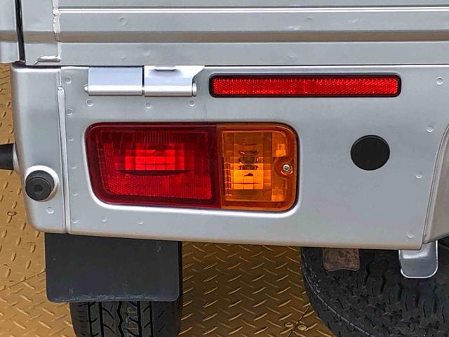 ハイゼットトラックスタンダード　農用スペシャル４ＷＤ　マニュアルエアコン　パワステ　作業灯　リヤ４枚リーフスプリング　スーパーデフロック　ラジオデッキ　手動ドアミラー　手動ウィンドウ（長野県）の中古車