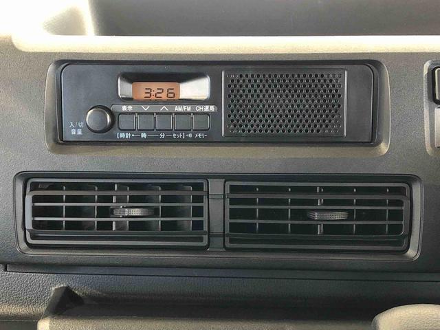 ハイゼットカーゴＤＸ４ＷＤ　ＡＭ／ＦＭラジオ　　マニュアルエアコン　パワーステアリング　パワードアロック　キーレスエントリー　衝突被害軽減システム　横滑り防止機能　アイドリングストップ　オートライト　ＡＢＳ（長野県）の中古車