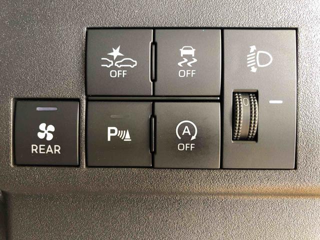 ハイゼットカーゴＤＸ４ＷＤ　ＡＭ／ＦＭラジオ　　マニュアルエアコン　パワーステアリング　パワードアロック　キーレスエントリー　衝突被害軽減システム　横滑り防止機能　アイドリングストップ　オートライト　ＡＢＳ（長野県）の中古車