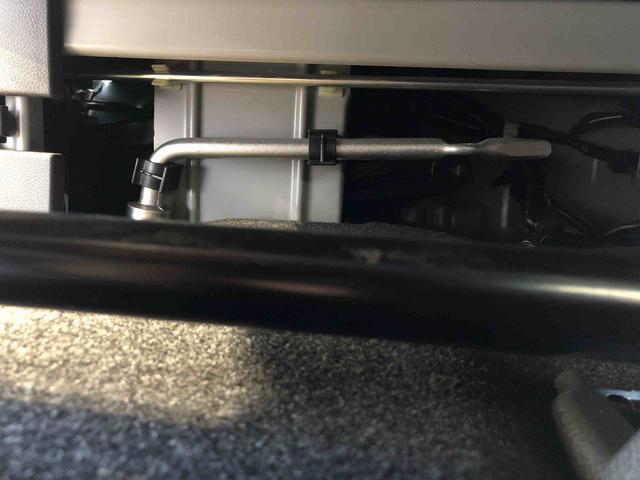 ハイゼットカーゴクルーズ４ＷＤ　プッシュスタートエンジン　キーフリーシステム　エアコン　パワステ　電動格納ドアミラー　パワードアロック　衝突被害軽減システム　横滑り防止機能　アイドリングストップ　ＡＢＳ（長野県）の中古車