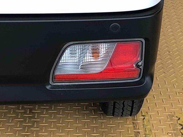 ハイゼットカーゴＤＸ４ＷＤ　ＡＭ／ＦＭラジオ　　マニュアルエアコン　パワーステアリング　パワードアロック　キーレスエントリー　衝突被害軽減システム　横滑り防止機能　アイドリングストップ　オートライト　ＡＢＳ（長野県）の中古車