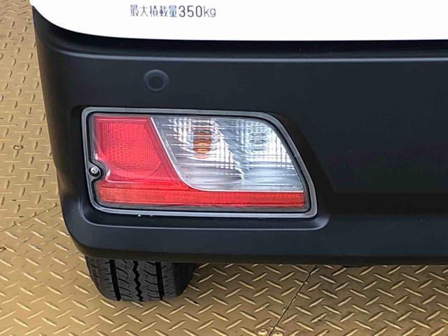ハイゼットカーゴＤＸ４ＷＤ　ＡＭ／ＦＭラジオ　　マニュアルエアコン　パワーステアリング　パワードアロック　キーレスエントリー　衝突被害軽減システム　横滑り防止機能　アイドリングストップ　オートライト　ＡＢＳ（長野県）の中古車