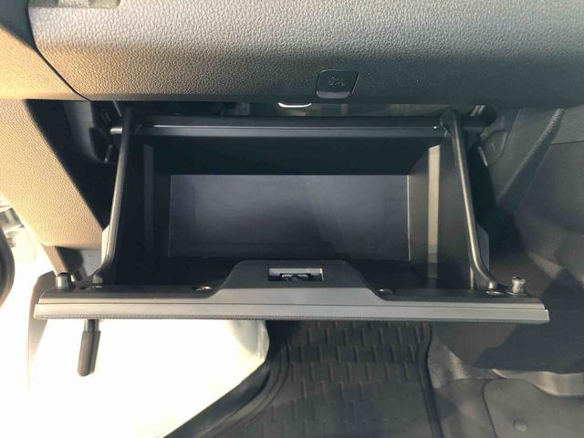 ハイゼットカーゴＤＸ４ＷＤ　ＡＭ／ＦＭラジオ　　マニュアルエアコン　パワーステアリング　パワードアロック　キーレスエントリー　衝突被害軽減システム　横滑り防止機能　アイドリングストップ　オートライト　ＡＢＳ（長野県）の中古車