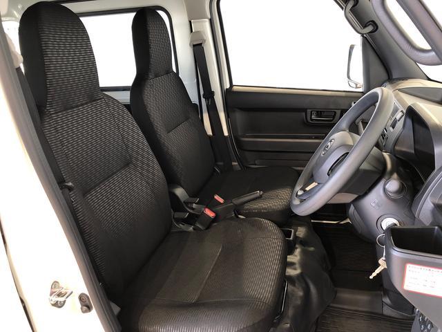 ハイゼットカーゴＤＸ４ＷＤ　ＡＭ／ＦＭラジオ　　マニュアルエアコン　パワーステアリング　パワードアロック　キーレスエントリー　衝突被害軽減システム　横滑り防止機能　アイドリングストップ　オートライト　ＡＢＳ（長野県）の中古車