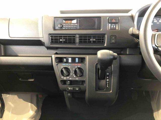 ハイゼットカーゴＤＸ４ＷＤ　ＡＭ／ＦＭラジオ　　マニュアルエアコン　パワーステアリング　パワードアロック　キーレスエントリー　衝突被害軽減システム　横滑り防止機能　アイドリングストップ　オートライト　ＡＢＳ（長野県）の中古車