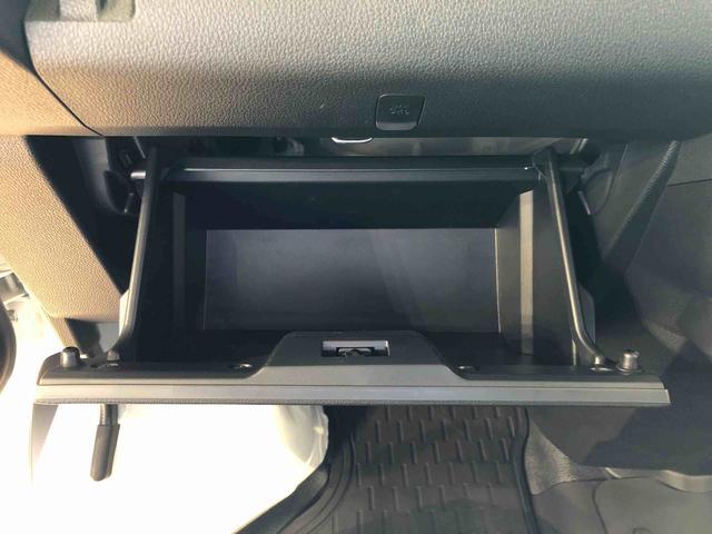ハイゼットカーゴＤＸ４ＷＤ　ＡＭ／ＦＭラジオ　　マニュアルエアコン　パワーステアリング　パワードアロック　キーレスエントリー　衝突被害軽減システム　横滑り防止機能　アイドリングストップ　オートライト　ＡＢＳ（長野県）の中古車