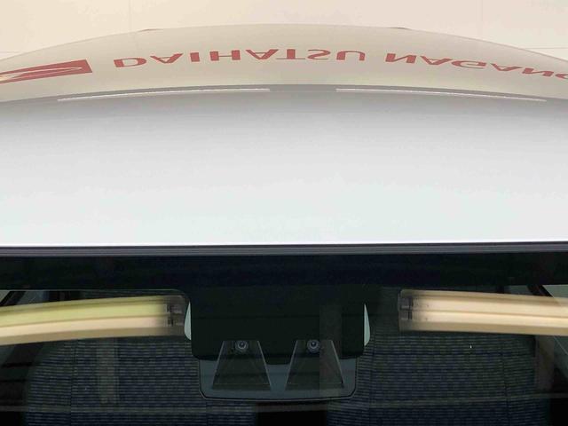 ハイゼットカーゴＤＸ４ＷＤ　ＡＭ／ＦＭラジオ　　マニュアルエアコン　パワーステアリング　パワードアロック　キーレスエントリー　衝突被害軽減システム　横滑り防止機能　アイドリングストップ　オートライト　ＡＢＳ（長野県）の中古車