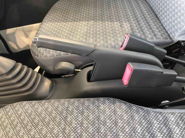 ハイゼットトラック農用スペシャル４ＷＤ　マニュアルエアコン　手動ドアミラー　ＡＭ／ＦＭラジオ　作業灯（長野県）の中古車