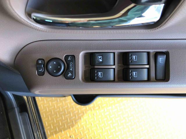 ムーヴキャンバスセオリーＧ４ＷＤ　両側電動スライドドア　オートライト　衝突被害軽減システム　横滑り防止機能　シートヒーター　プッシュスタート　スマートキー　オートエアコン　電動格納ドアミラー　アイドリングストップ　ＡＢＳ（長野県）の中古車