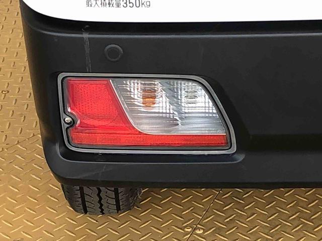 ハイゼットカーゴＤＸ４ＷＤ　ＡＭ／ＦＭラジオ　　マニュアルエアコン　パワーステアリング　パワードアロック　キーレスエントリー　衝突被害軽減システム　横滑り防止機能　アイドリングストップ　オートライト　ＡＢＳ（長野県）の中古車