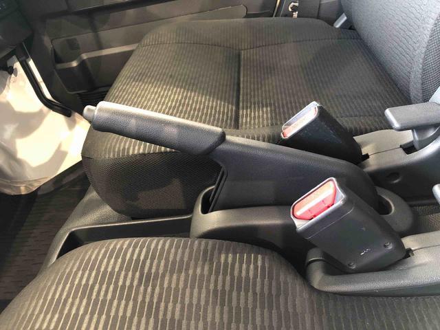 ハイゼットカーゴＤＸ４ＷＤ　ＡＭ／ＦＭラジオ　　マニュアルエアコン　パワーステアリング　パワードアロック　キーレスエントリー　衝突被害軽減システム　横滑り防止機能　アイドリングストップ　オートライト　ＡＢＳ（長野県）の中古車