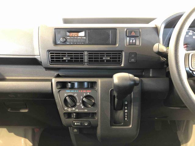ハイゼットカーゴＤＸ４ＷＤ　ＡＭ／ＦＭラジオ　　マニュアルエアコン　パワーステアリング　パワードアロック　キーレスエントリー　衝突被害軽減システム　横滑り防止機能　アイドリングストップ　オートライト　ＡＢＳ（長野県）の中古車