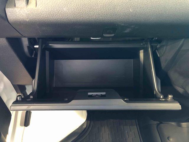 ハイゼットカーゴＤＸ４ＷＤ　ＡＭ／ＦＭラジオ　　マニュアルエアコン　パワーステアリング　パワードアロック　キーレスエントリー　衝突被害軽減システム　横滑り防止機能　アイドリングストップ　オートライト　ＡＢＳ（長野県）の中古車