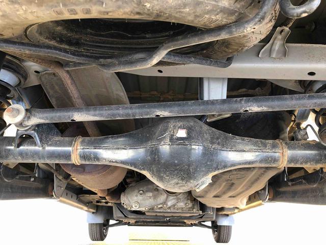 ハイゼットカーゴＤＸ４ＷＤ　ＡＭ／ＦＭラジオ　　マニュアルエアコン　パワーステアリング　パワードアロック　キーレスエントリー　衝突被害軽減システム　横滑り防止機能　アイドリングストップ　オートライト　ＡＢＳ（長野県）の中古車