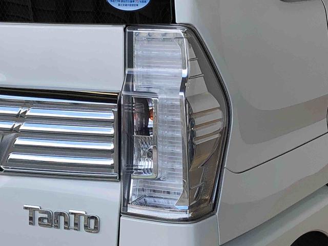 タントカスタムＸ　ＳＡIII２ＷＤ　片側電動スライドドア　アイドリングストップ　プッシュスタート　スマートキー　衝突被害軽減システム　横滑り防止機能　オートライト　オートエアコン　電動格納ドアミラー　ＡＢＳ（長野県）の中古車